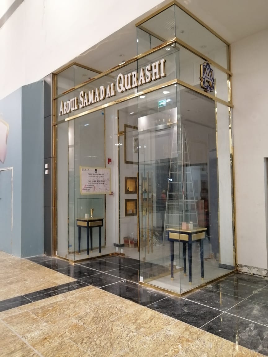 أعمال واجهات زجاجية من تنفيذ EgQuick